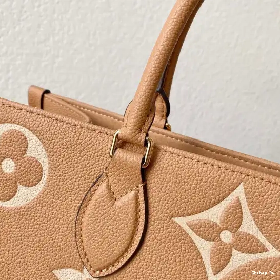 ONTHEGO LOUIS VUITTON MM 0610